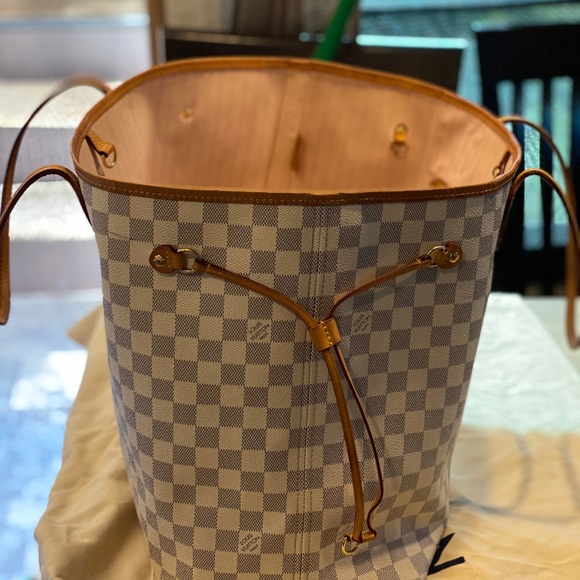 Louis Vuitton neverfull GM, pochette and wallet - Picture 2 of 5